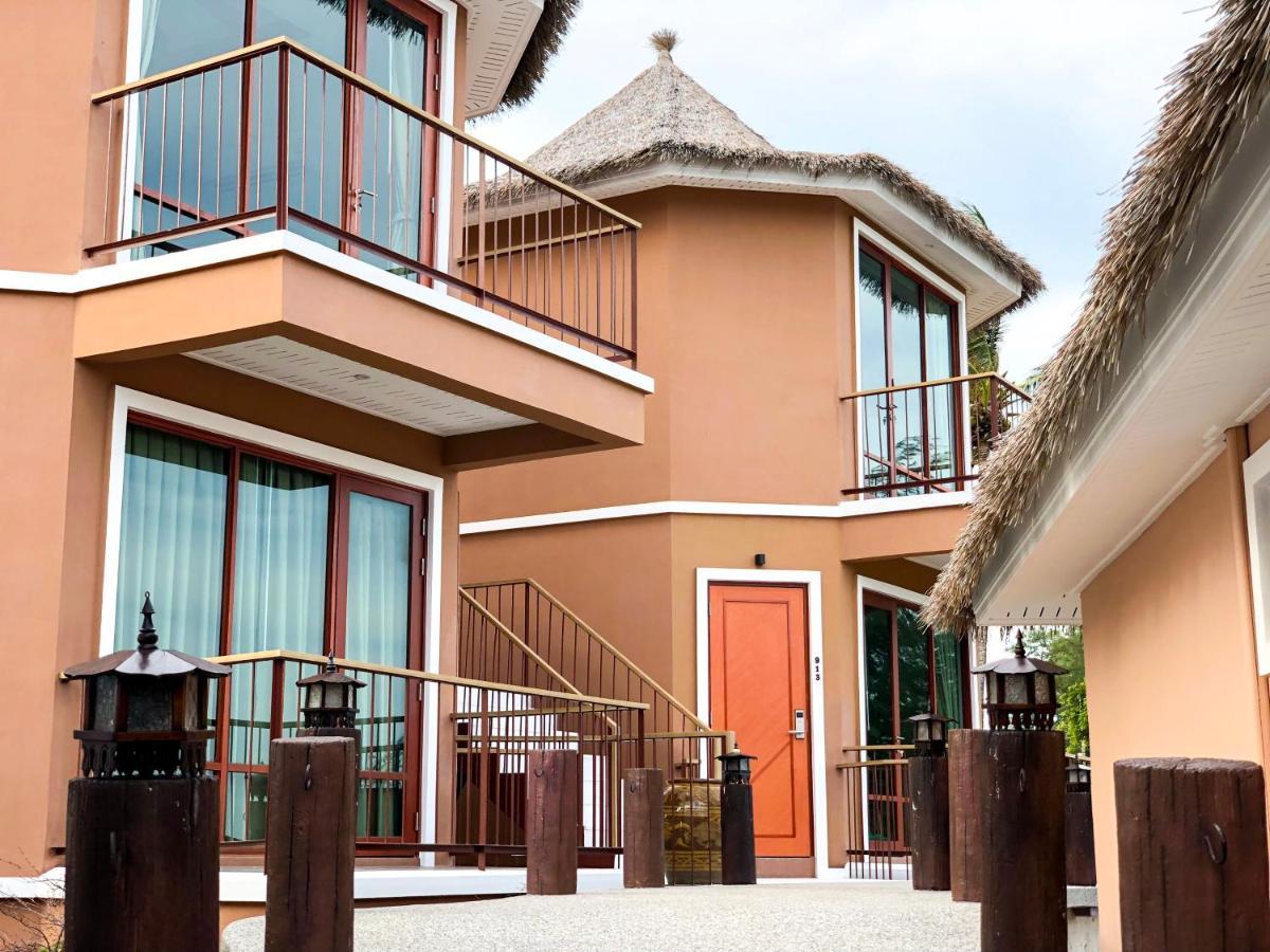 Seaman Resort Haad Chao Samran Exterior foto