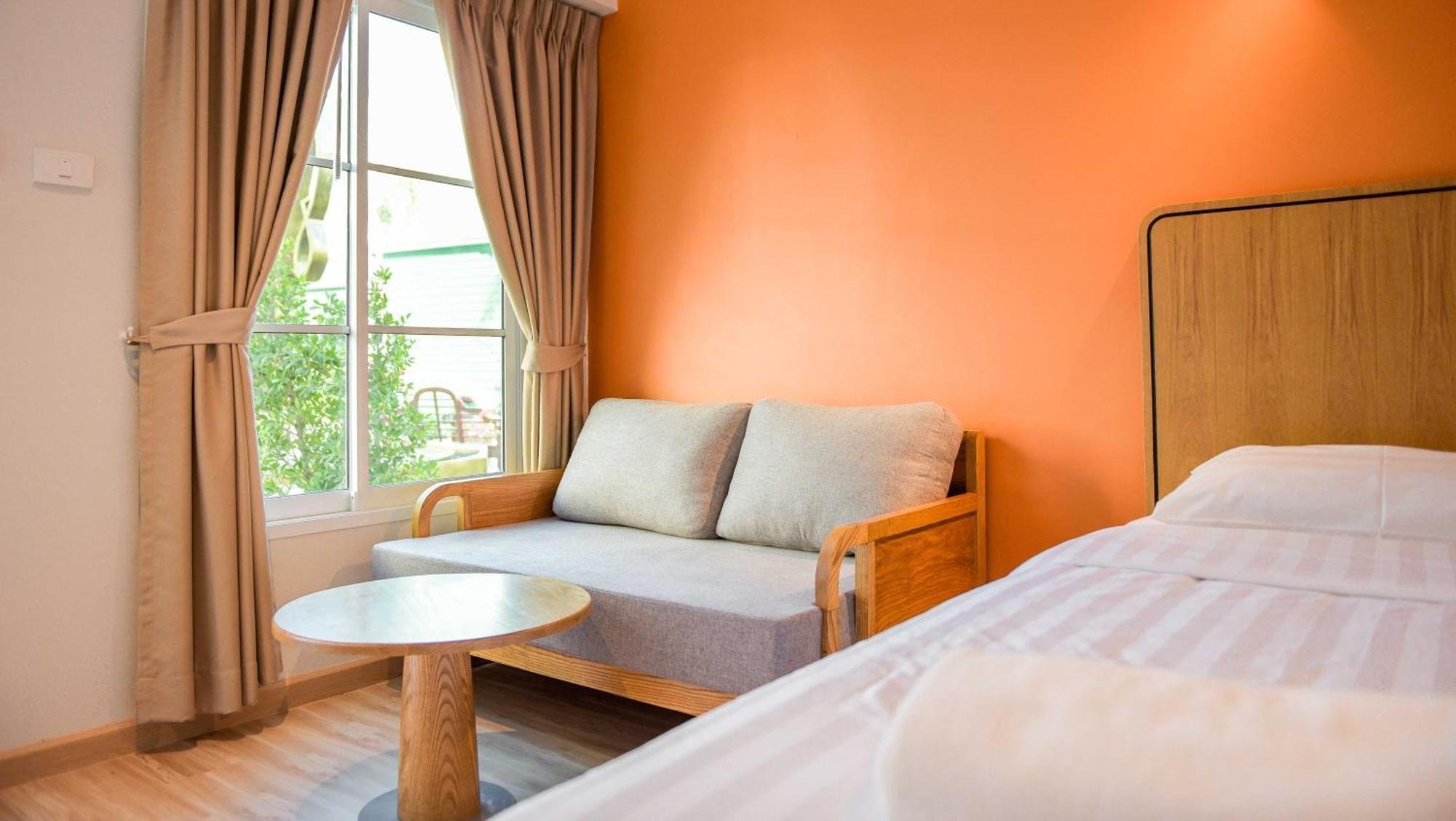 Seaman Resort Haad Chao Samran Exterior foto